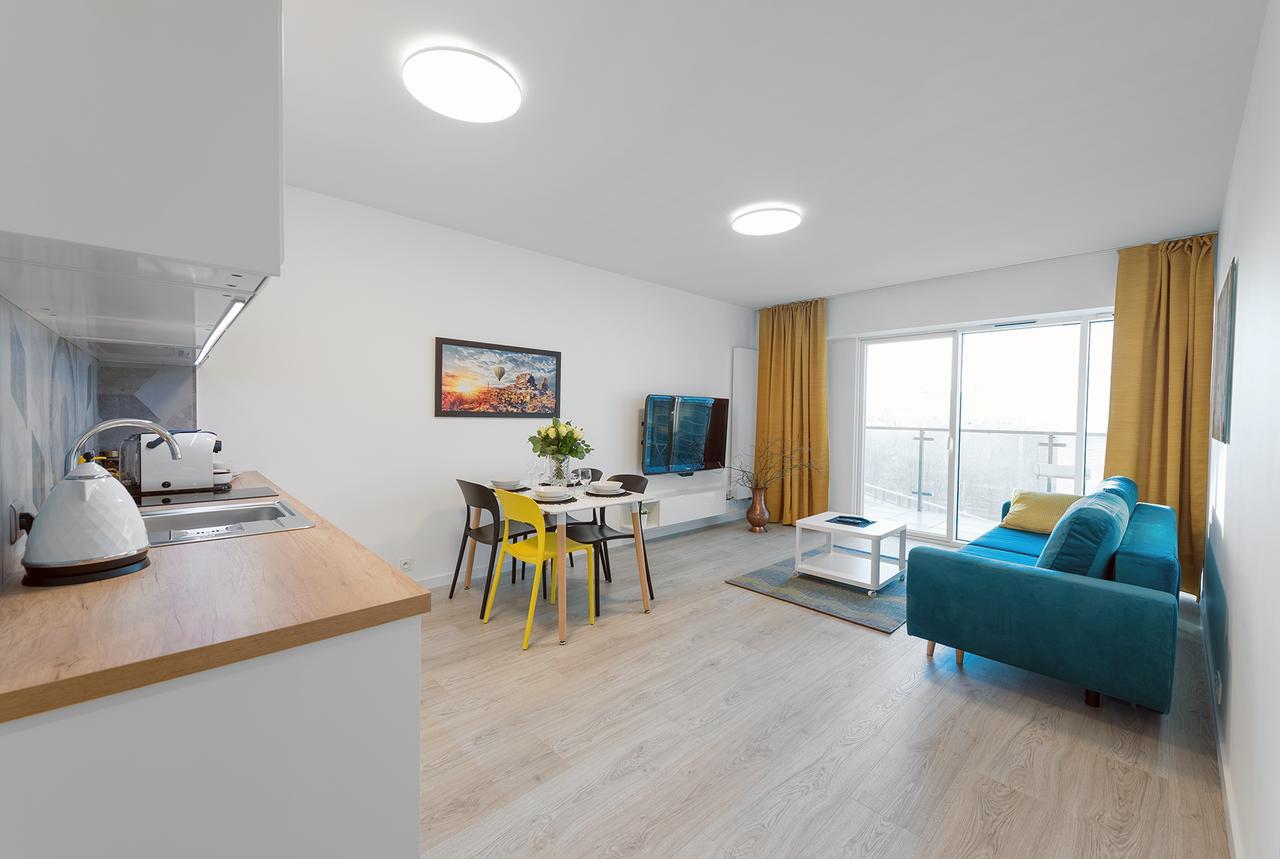 Apartamenty Benthos Towarowa Posen Exterior foto